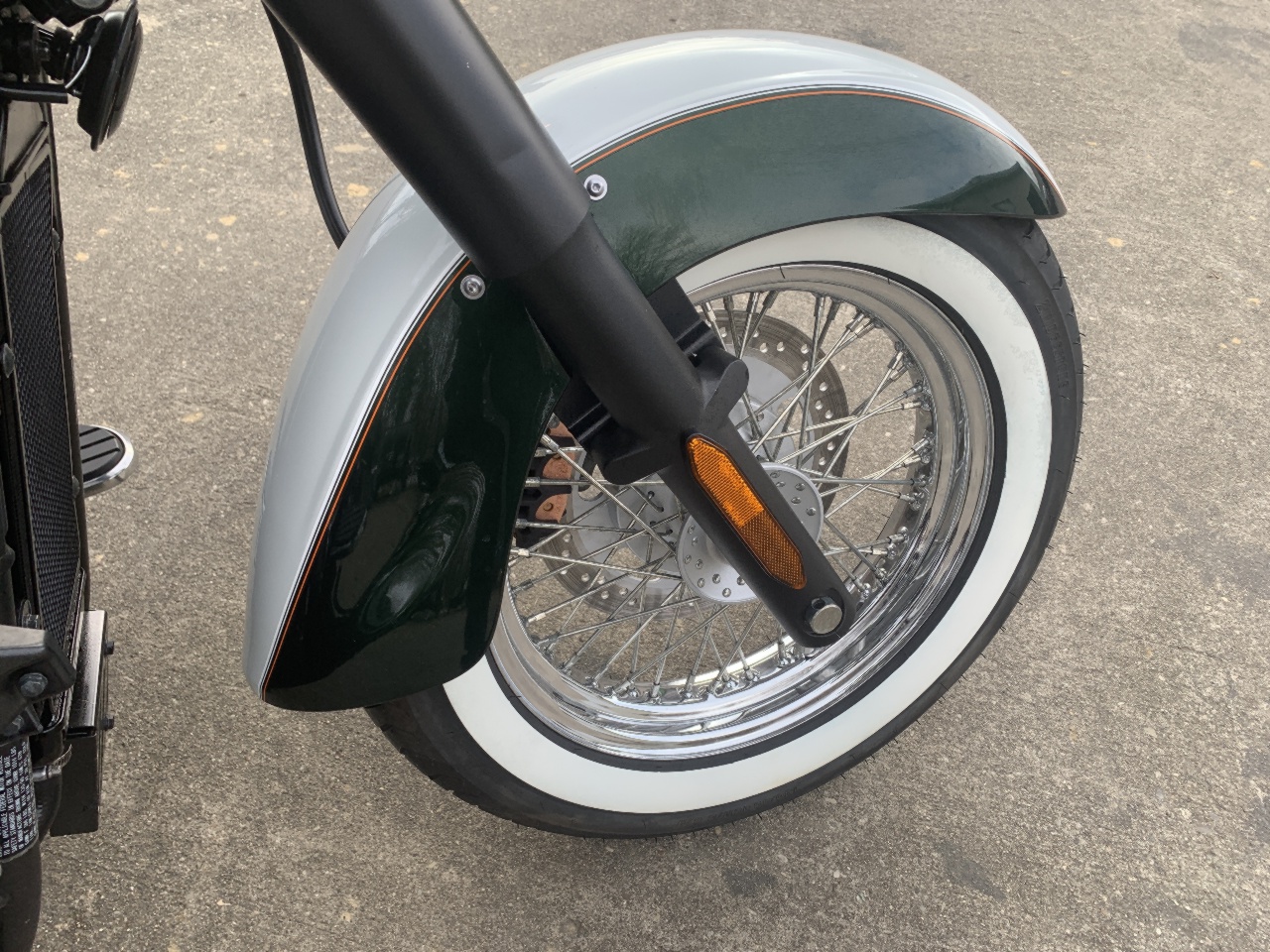 2022 Kawasaki Vulcan 900 Classic